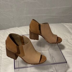 Sorel Nadia Women's Tan Heeled Boots Size 7.5